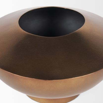 Mercana - Quiana Medium Textured Gold Metal Vase - 70663 view 4