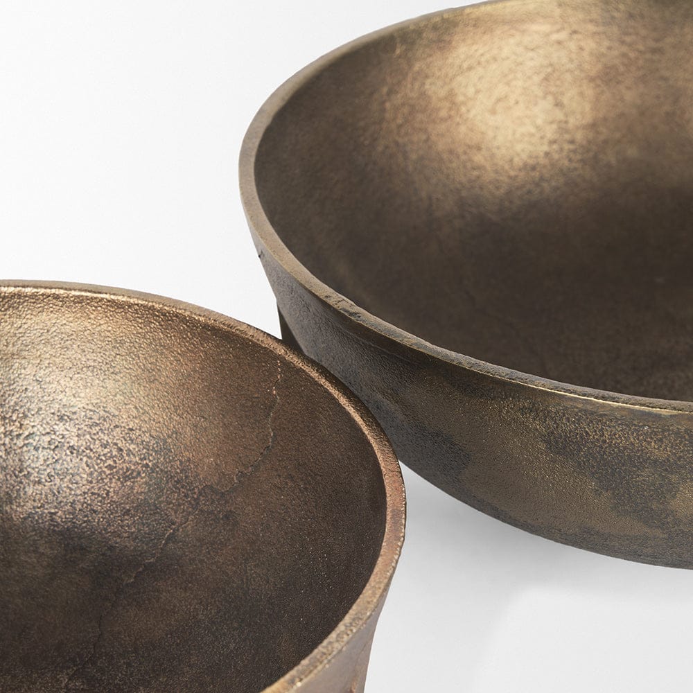 Mercana - Quita Large Gold Metal Decorative Bowls (Set of 2) - 70661 view 6