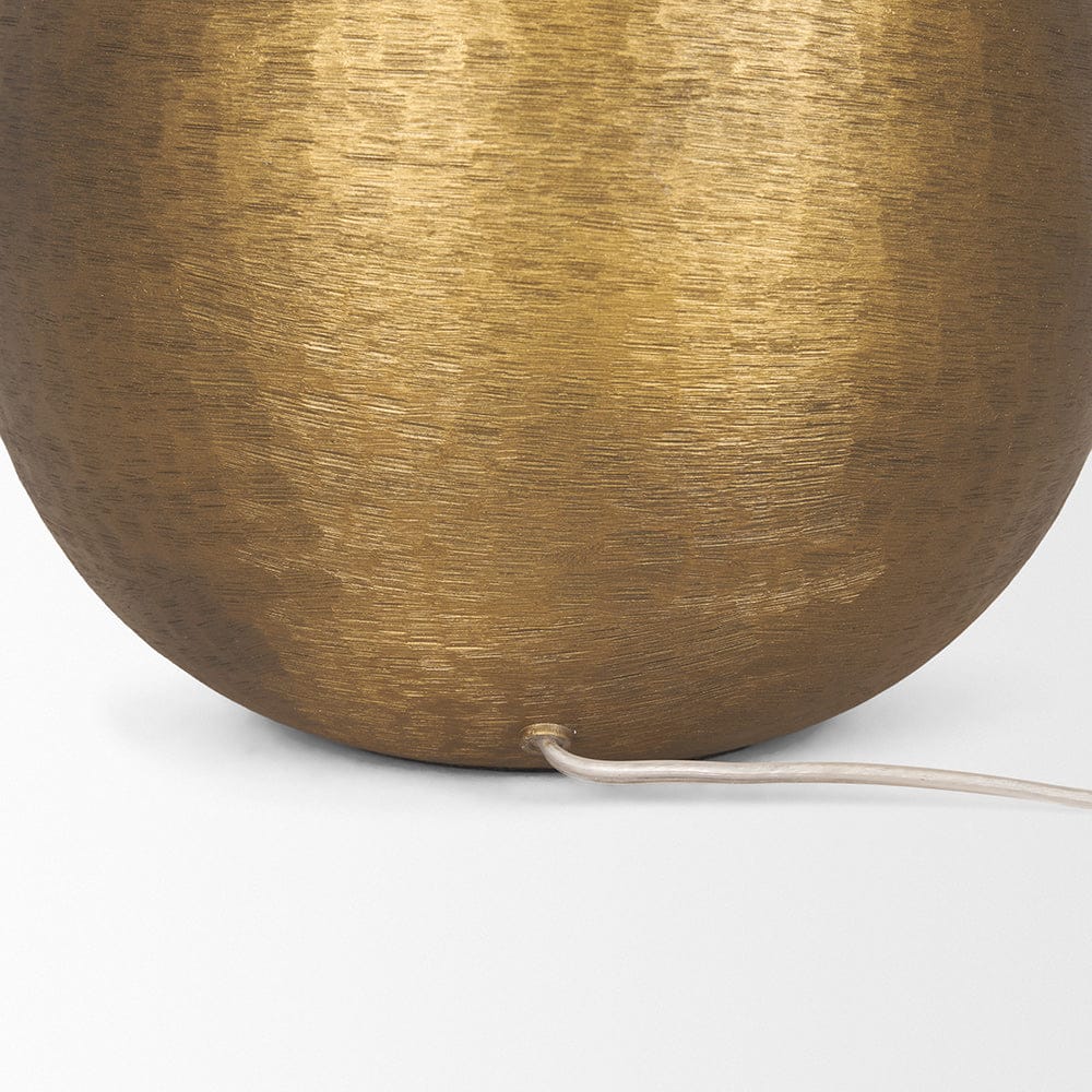 Mercana - Sadiyah Antiqued Gold Brushed Metal w/ Cream Shade Table Lamp - 70749 view 8