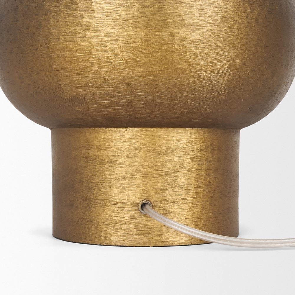 Mercana - Salaah Antique Gold Brushed Metal w/ Cream Shade Table Lamp - 70747 view 8