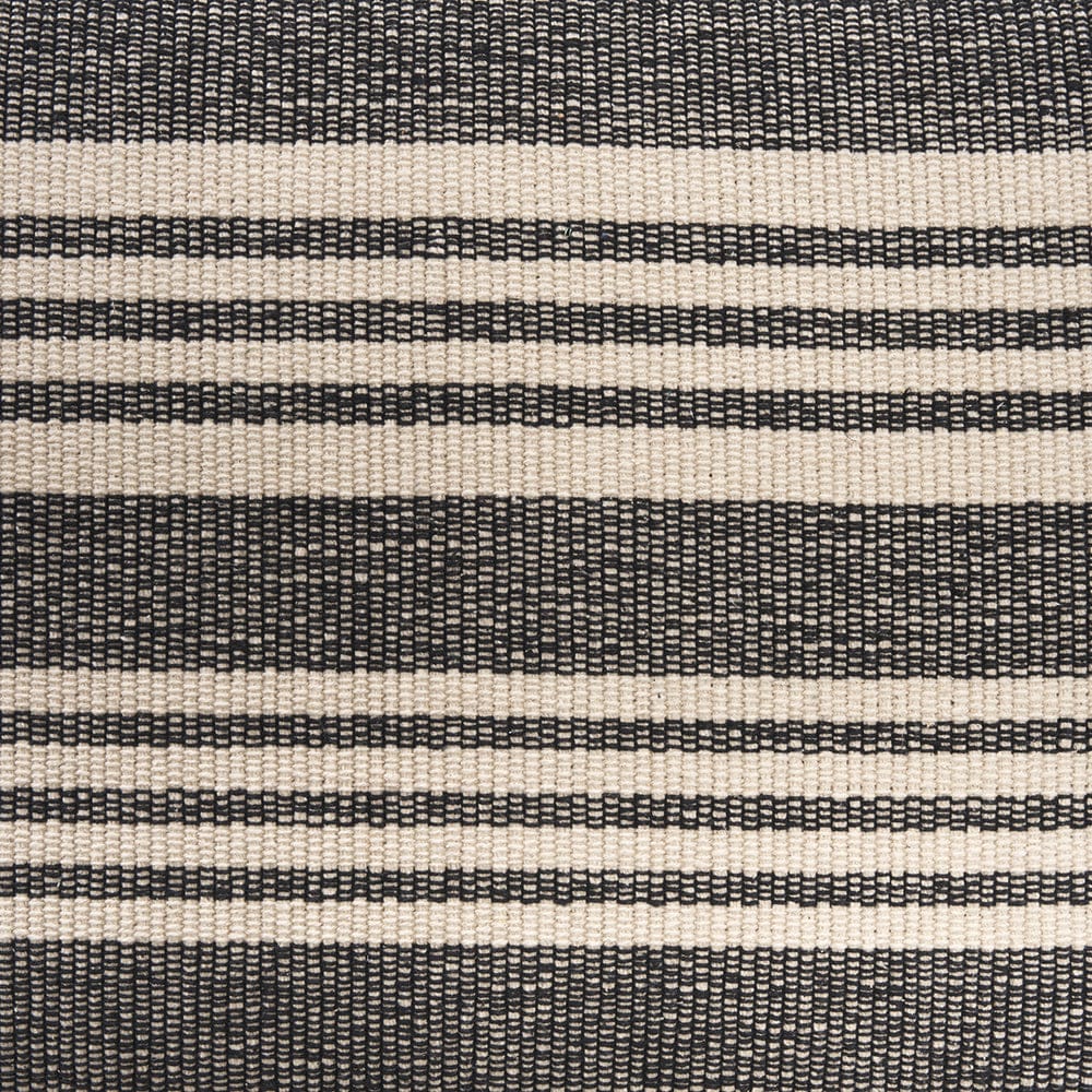Mercana - Shae Black Wood w/ Black and Cream Upholstered Bench - 71005 view 10