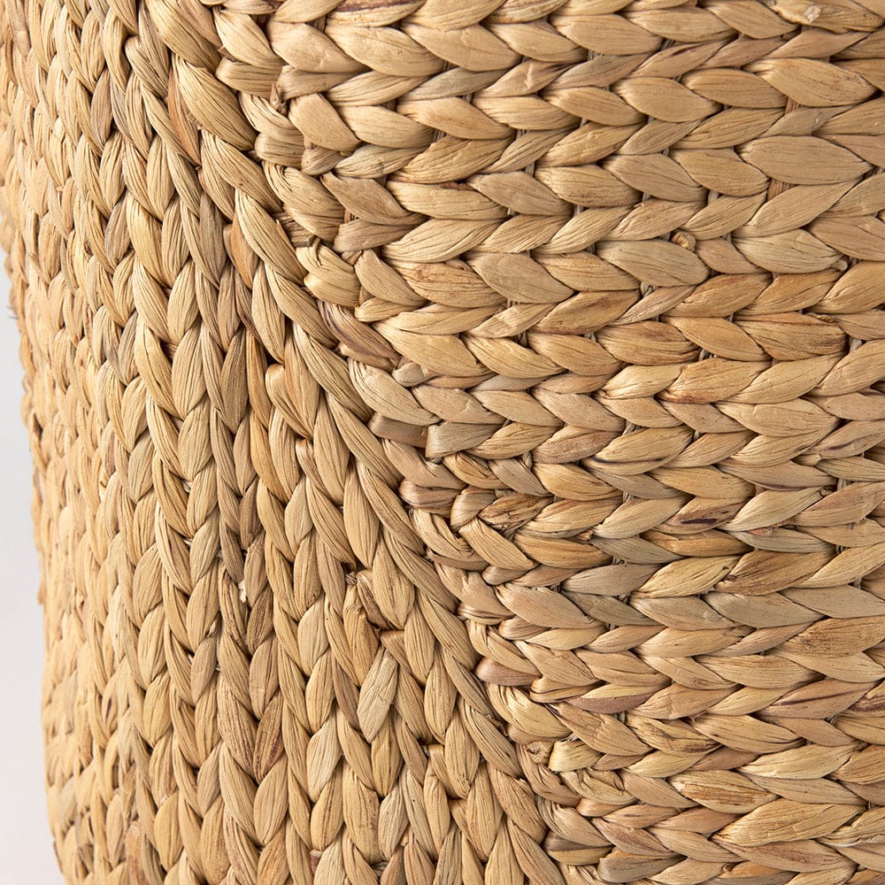 Mercana - Sivan 19.7L x 19.7W x 23.6H Light Brown Water Hyacinth Round Basket W/ Handles (Set of 3) - 69582 view 6