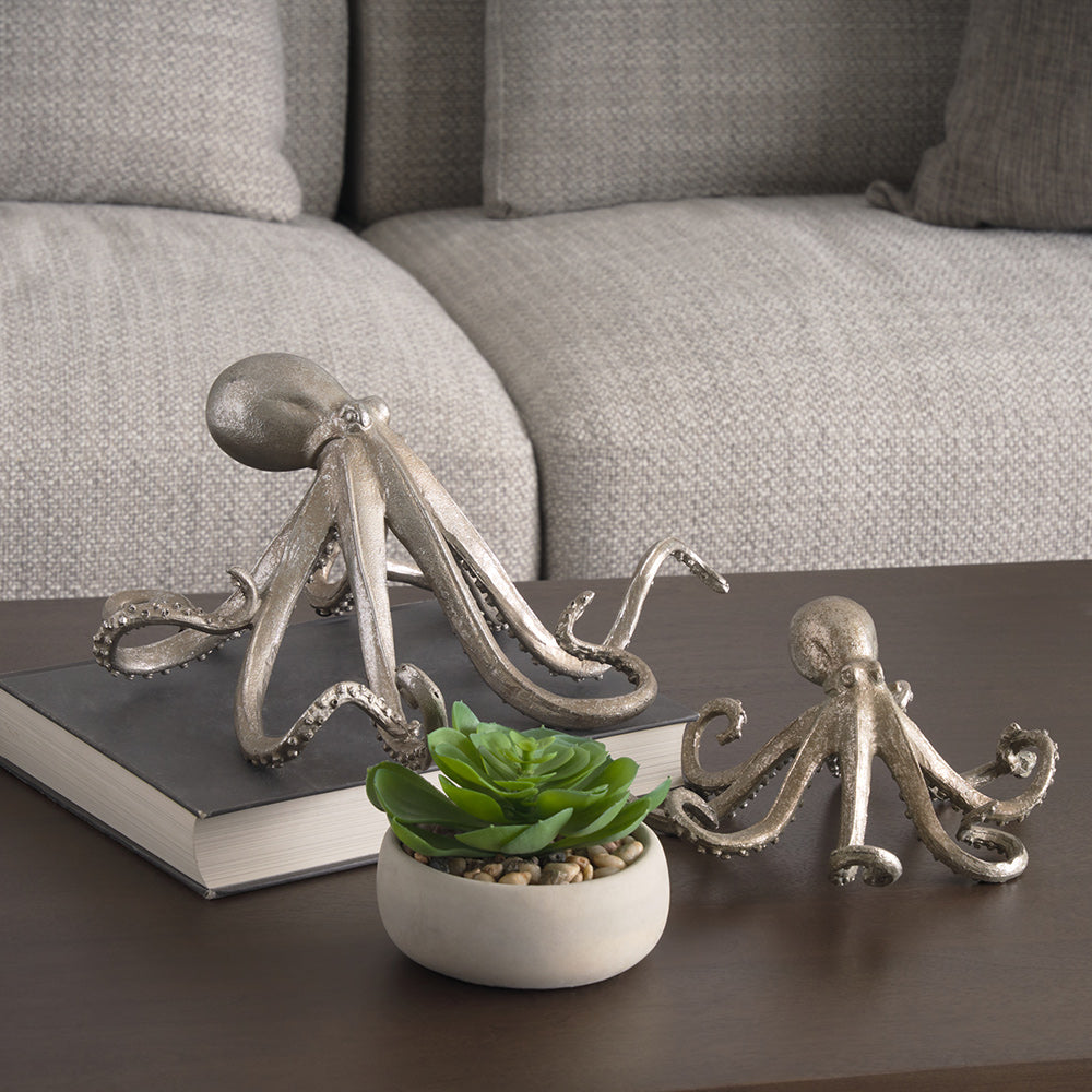 Mercana - Strafford Medium 13L x 7W Silver Resin Octopus - 57388 view 11