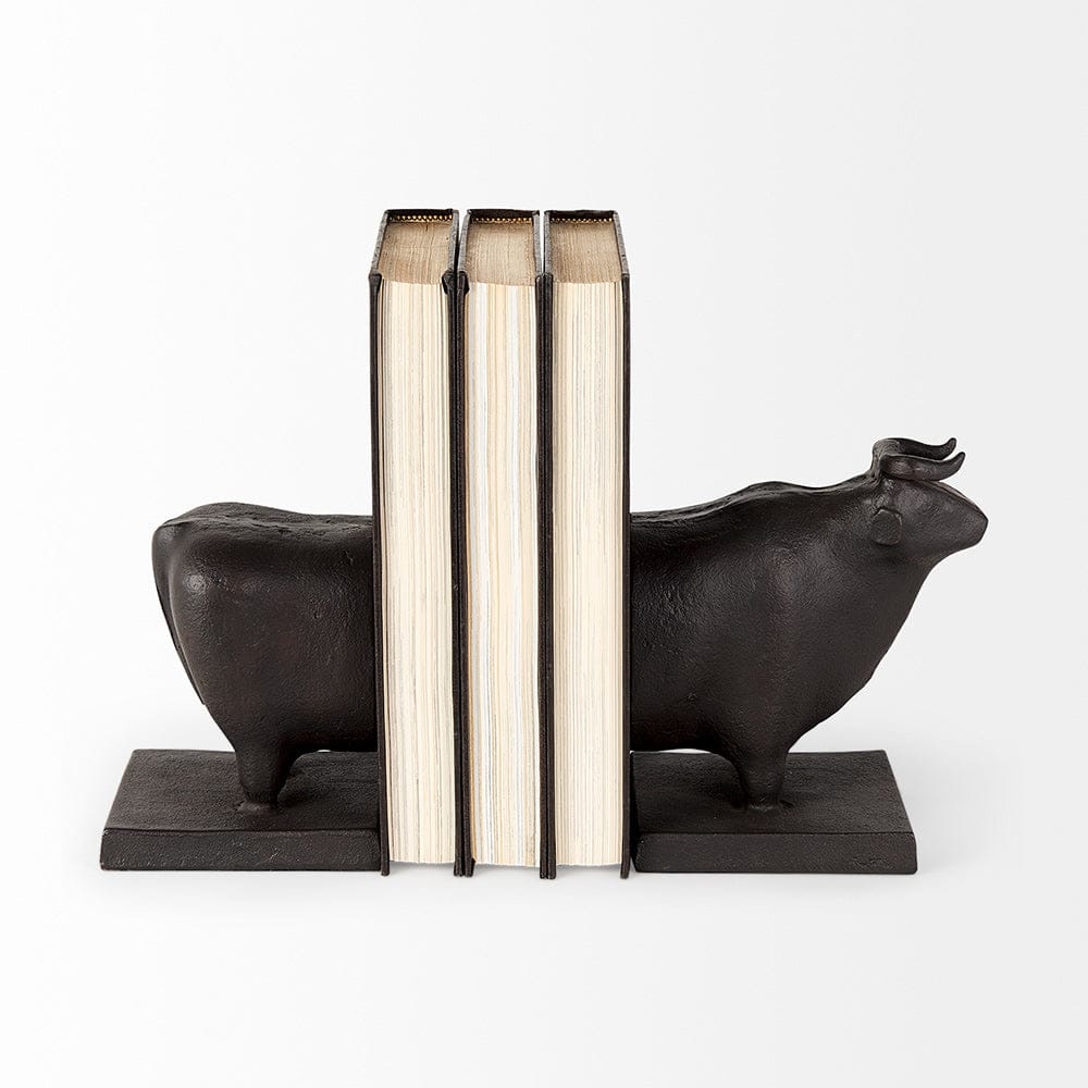 Mercana - Taurus III 9L x 4W Black Cast Aluminum Bull Bookends (Set of 2) - 69064_CLOSEOUT view 2