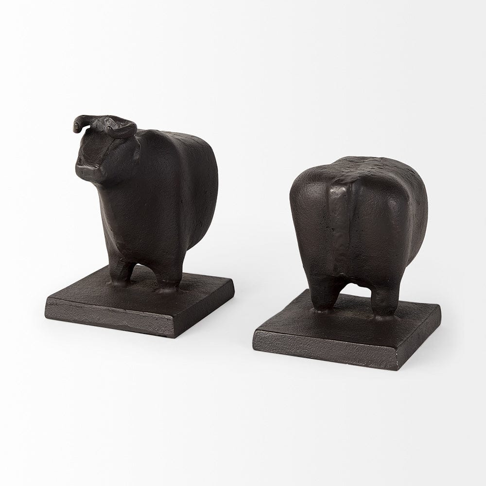 Mercana - Taurus III 9L x 4W Black Cast Aluminum Bull Bookends (Set of 2) - 69064_CLOSEOUT view 5