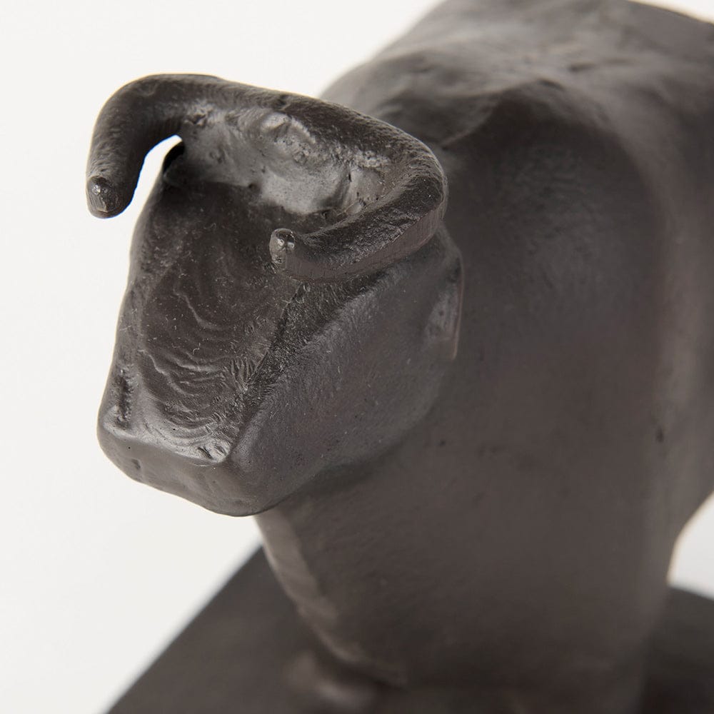 Mercana - Taurus III 9L x 4W Black Cast Aluminum Bull Bookends (Set of 2) - 69064_CLOSEOUT view 7
