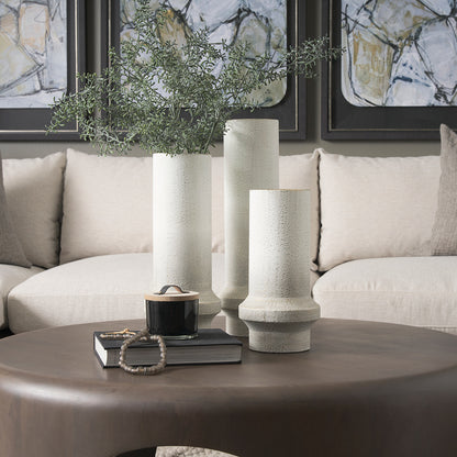 Mercana - Tovah Tall Textured White w/ Gold Metal Vase - 70952 view 7