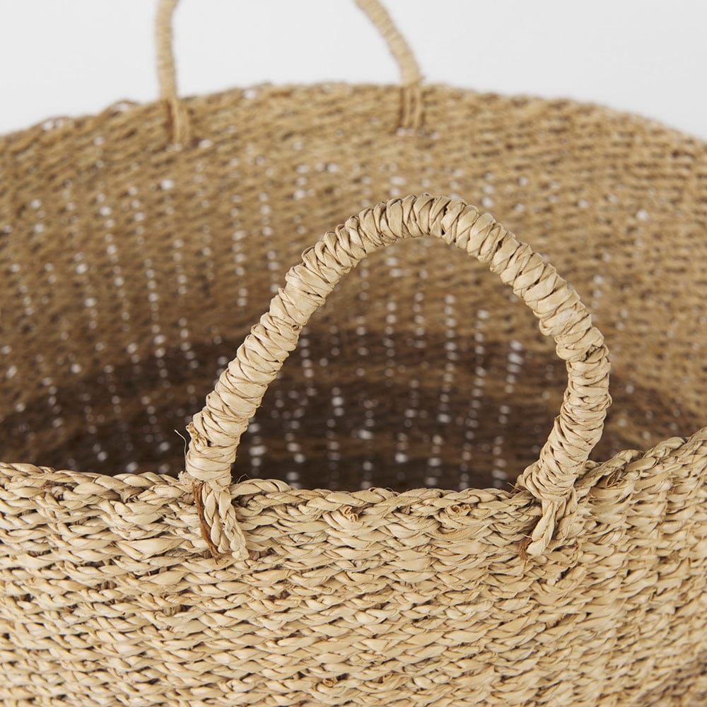 Mercana - Vance 17.7L x 17.7W x 11.8H Light Brown Palm Leaf and Seagrass Round Basket W/ Handles - 69587 view 4