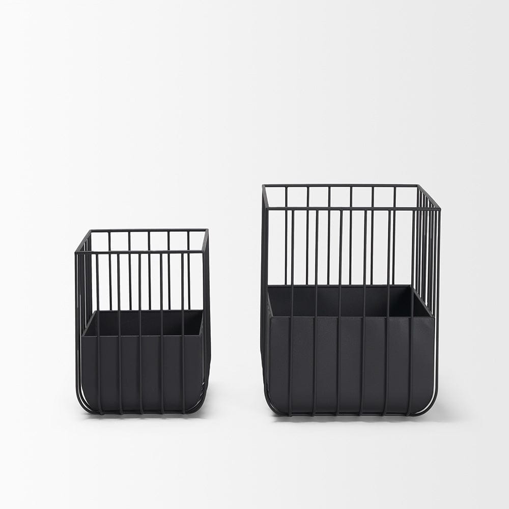 Mercana - Verna Matte Black Wire Cage Metal Planters (Set of 2) - 70536_CLOSEOUT view 2