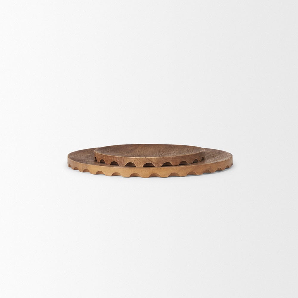 Mercana - Waverly Round Light Brown Wood Scalloped Edged Trays - 70929 view 4