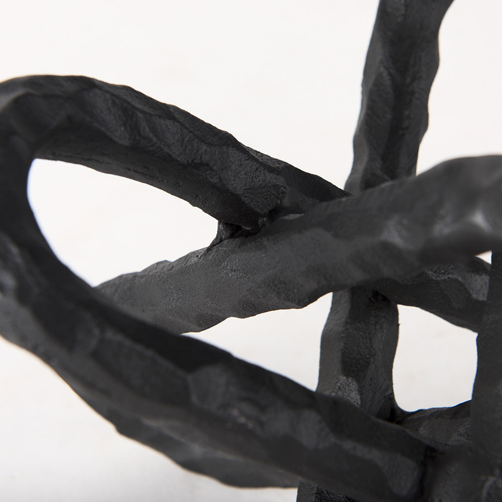 Mercana - Wilhelm II Large 10L x 10W Black Metal Link Decor Object - 67817 view 8