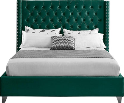 Meridian Furniture - Aiden Green Velvet Full Bed - AidenGreen-F veiw 3