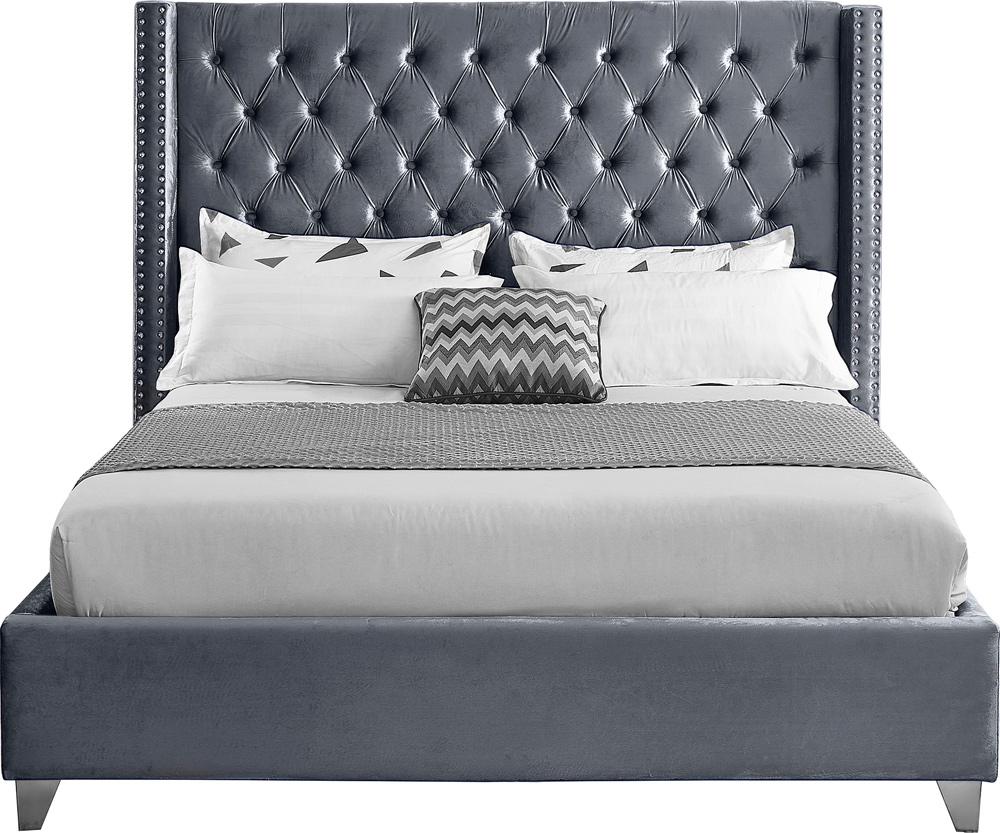 Meridian Furniture - Aiden Grey Velvet Full Bed - AidenGrey-F veiw 3