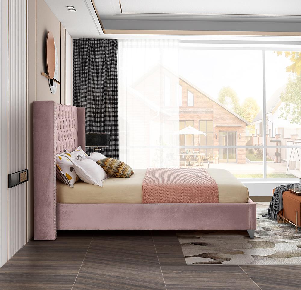 Meridian Furniture - Aiden Pink Velvet Queen Bed - AidenPink-Q veiw 5