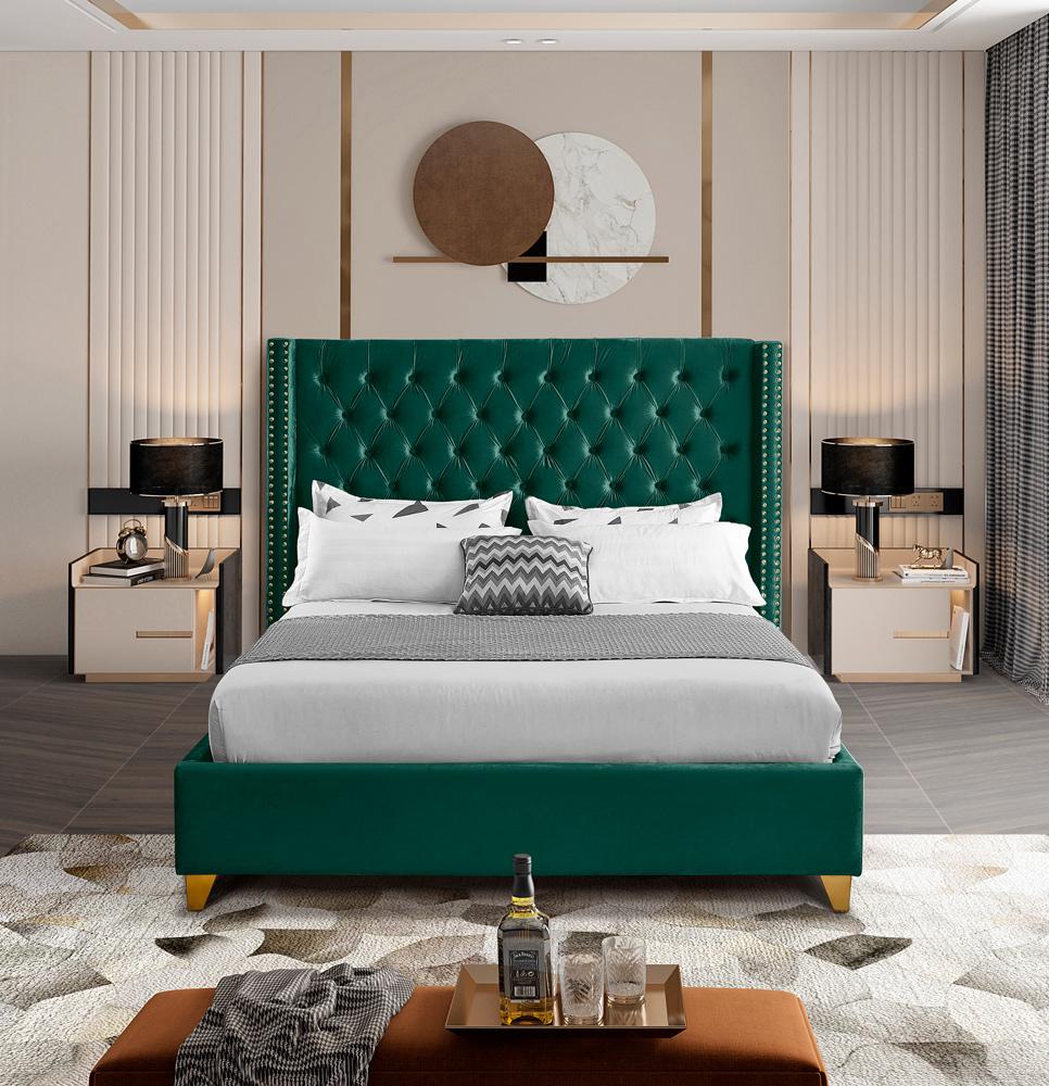 Meridian Furniture - Barolo Green Velvet King Bed - BaroloGreen-K veiw 4