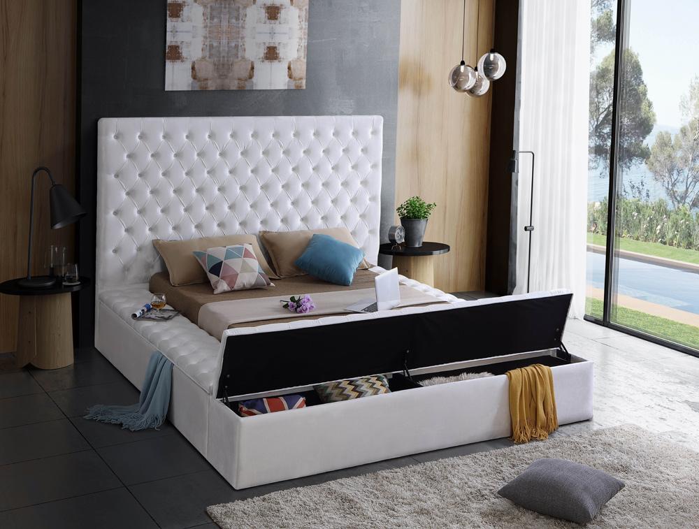 Meridian Furniture - Bliss White Velvet Queen Bed - BlissWhite-Q veiw 4