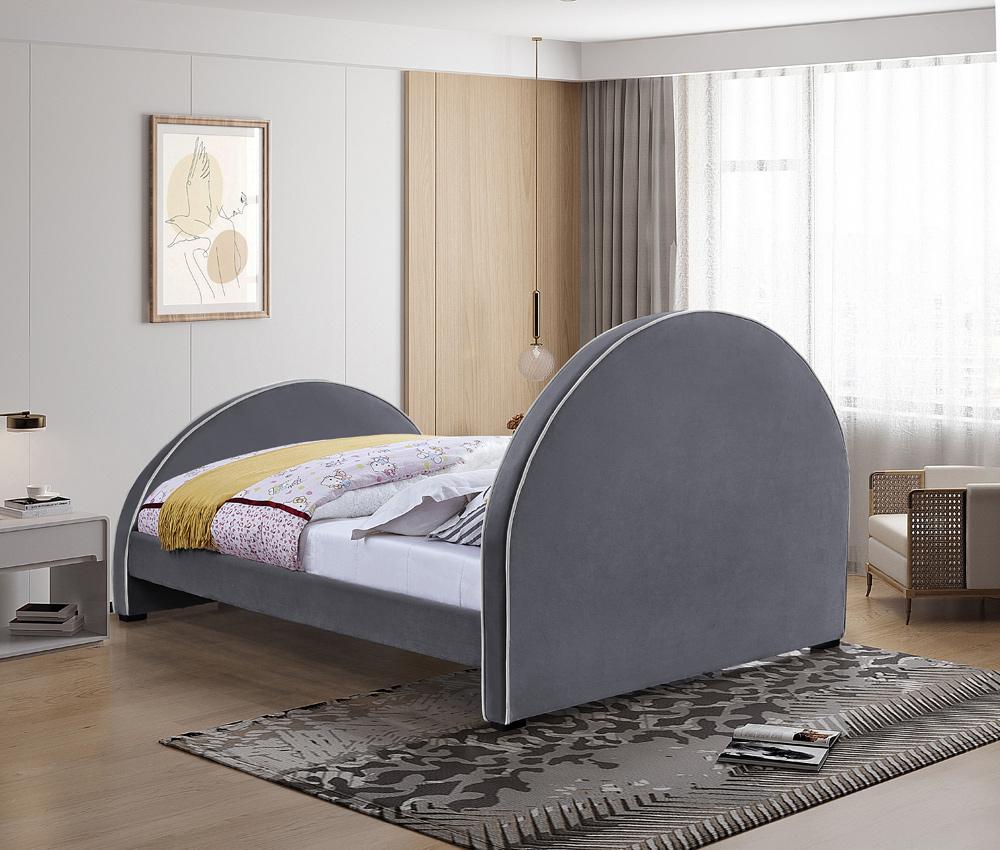Meridian Furniture - Brody Grey Velvet Full Bed - BrodyGrey-F veiw 6