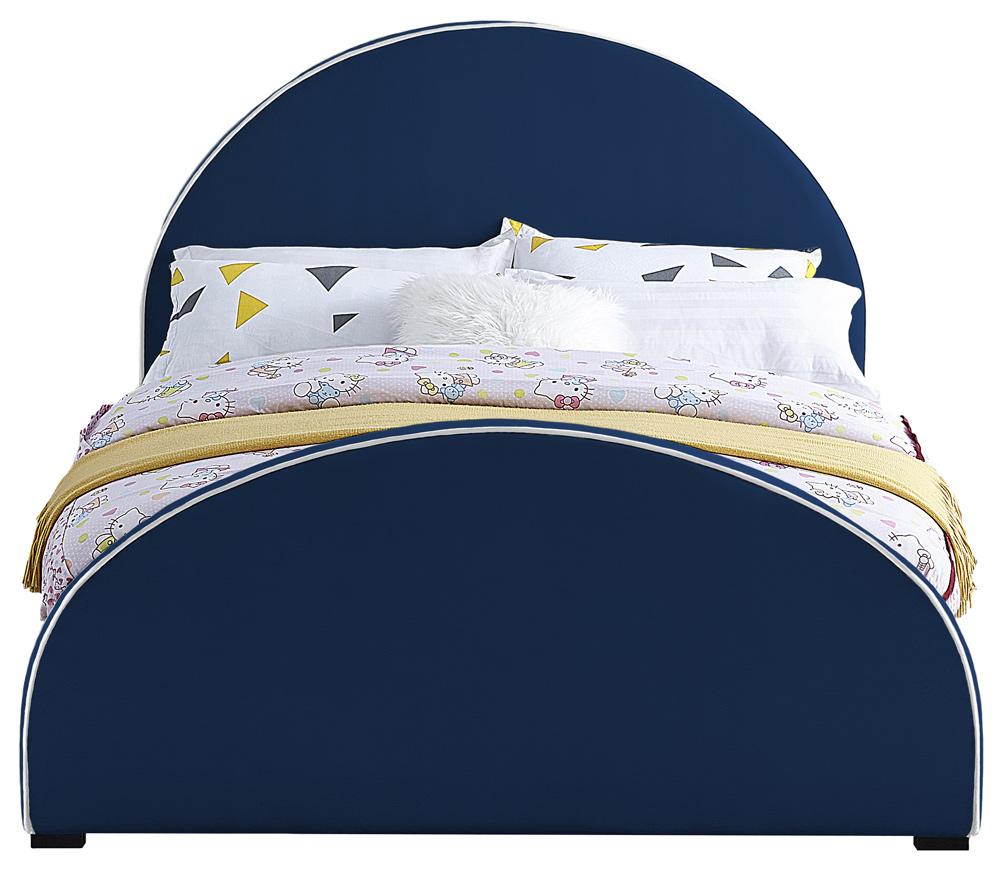 Meridian Furniture - Brody Navy Velvet Queen Bed - BrodyNavy-Q veiw 3