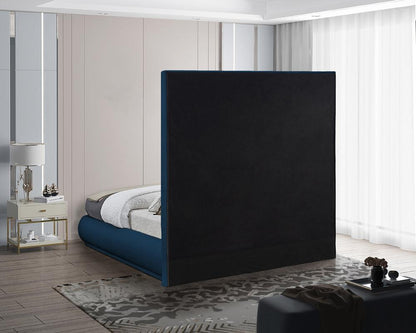 Meridian Furniture - Brooke Navy Linen Textured Fabric King Bed - BrookeNavy-K veiw 6