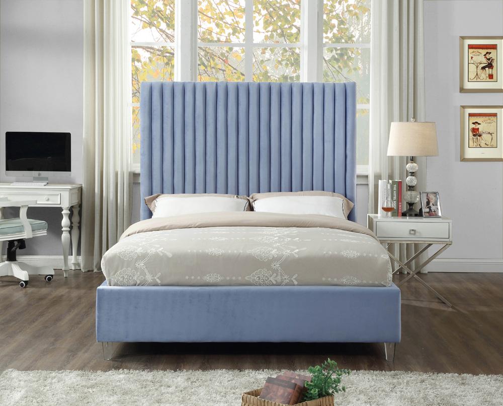 Meridian Furniture - Candace Sky Blue Velvet King Bed - CandaceSkyBlu-K veiw 4