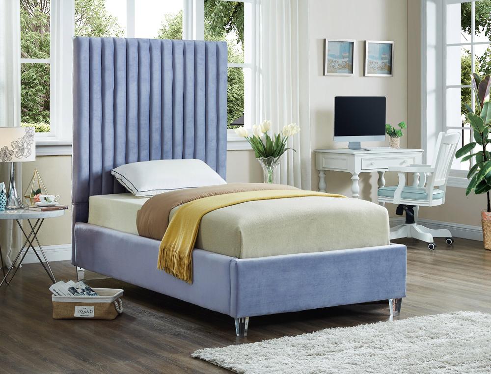Meridian Furniture - Candace Sky Blue Velvet Twin Bed - CandaceSkyBlu-T veiw 2