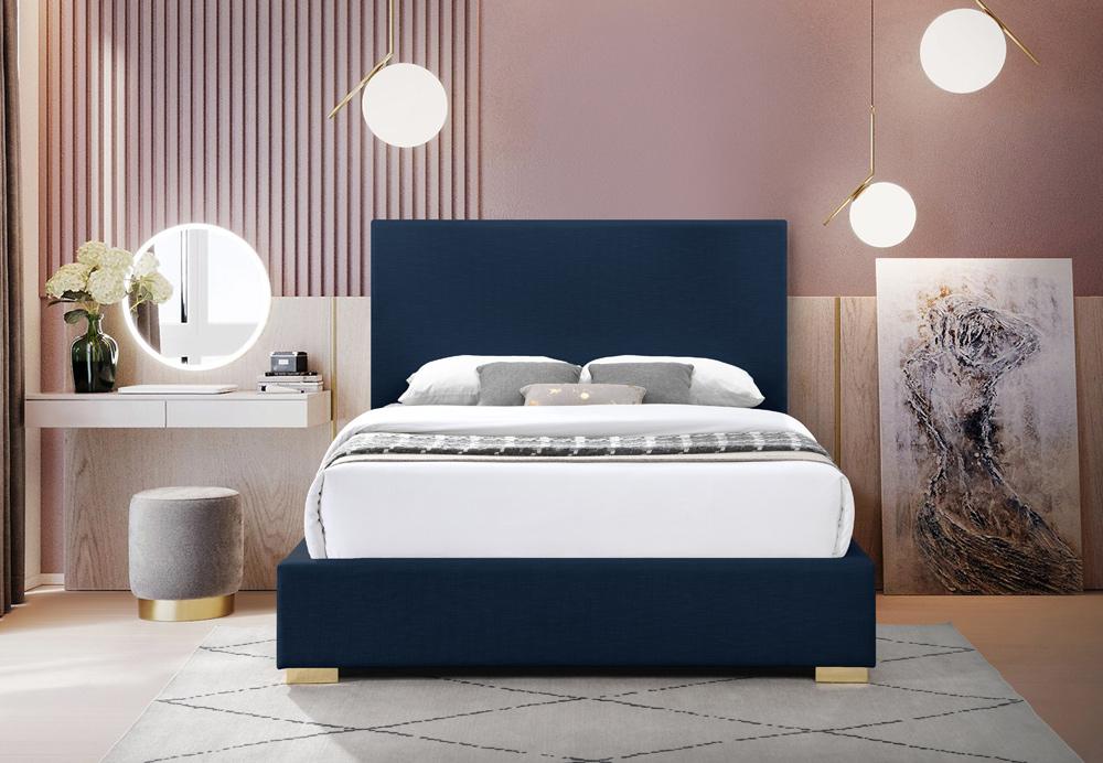 Meridian Furniture - Crosby Navy Linen Textured Fabric King Bed - CrosbyNavy-K veiw 7