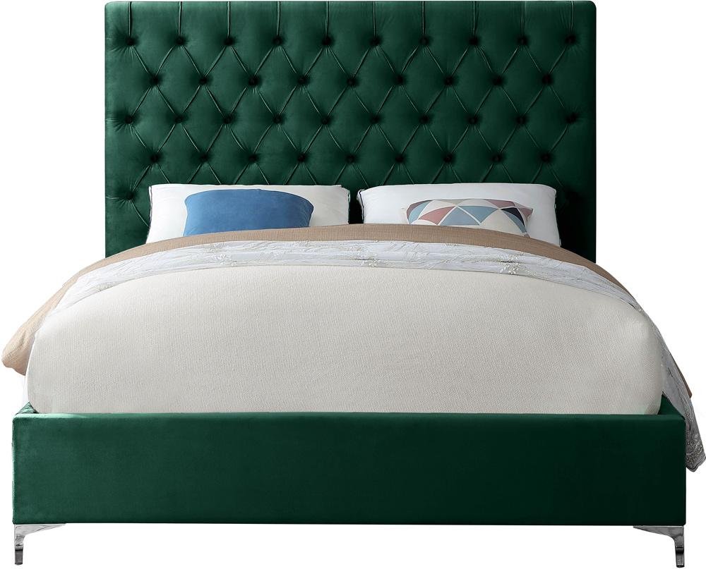 Meridian Furniture - Cruz Green Velvet Queen Bed - CruzGreen-Q veiw 5