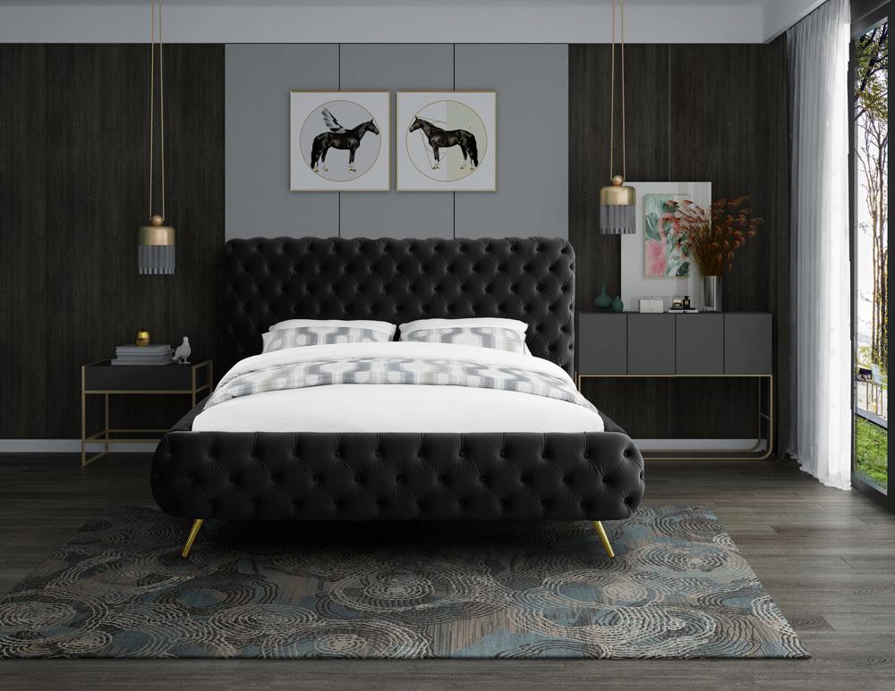 Meridian Furniture - Delano Black Velvet King Bed - DelanoBlack-K veiw 4