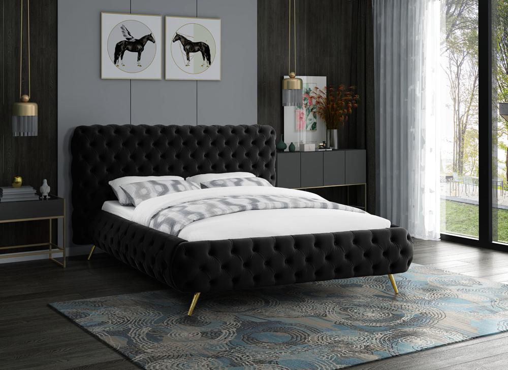 Meridian Furniture - Delano Black Velvet Queen Bed - DelanoBlack-Q veiw 2