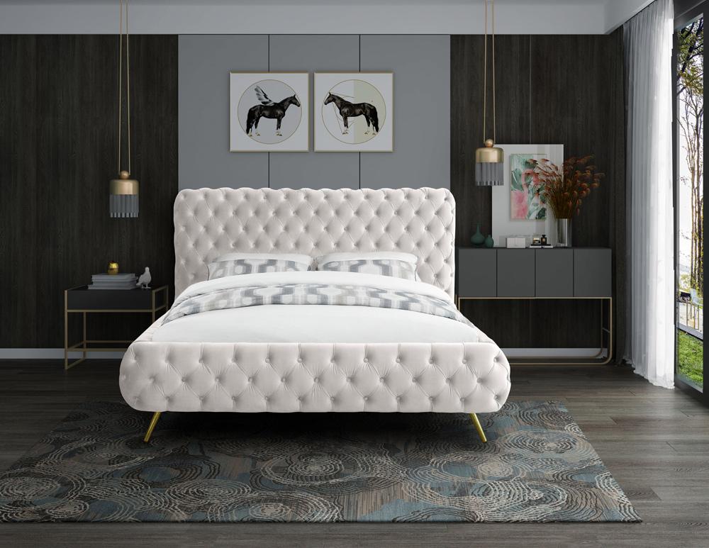 Meridian Furniture - Delano Cream Velvet King Bed - DelanoCream-K veiw 4