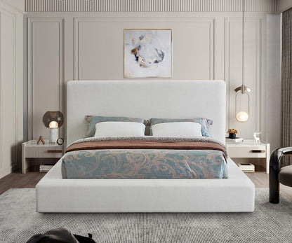 Meridian Furniture - Devin Cream Linen Textured Fabric Queen Bed - DevinCream-Q veiw 4