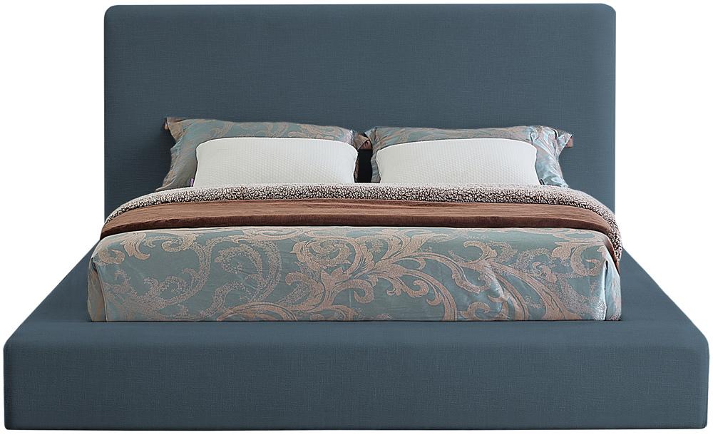 Meridian Furniture - Devin Navy Linen Textured Fabric Queen Bed - DevinNavy-Q veiw 3