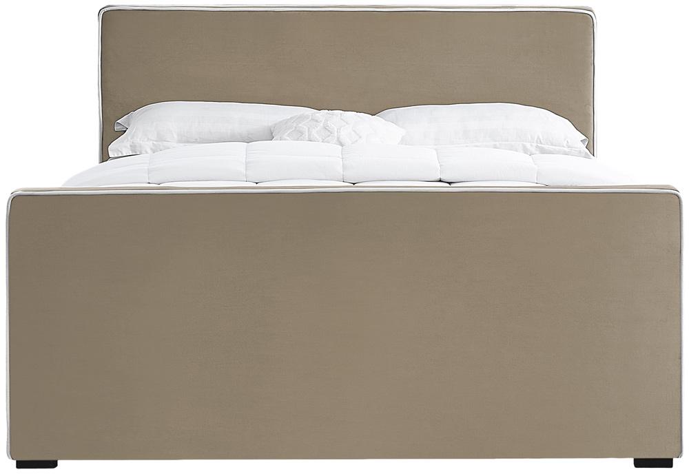 Meridian Furniture - Dillard Beige Velvet Queen Bed - DillardBeige-Q veiw 3