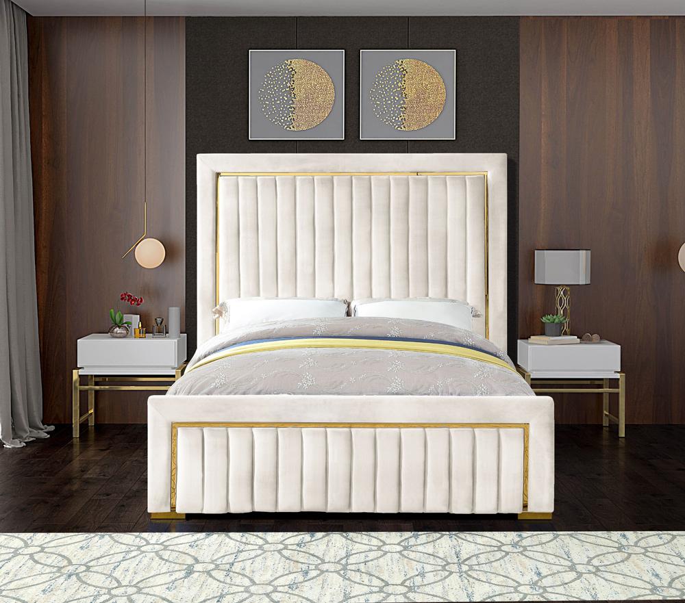 Meridian Furniture - Dolce Cream Velvet King Bed - DolceCream-K veiw 4