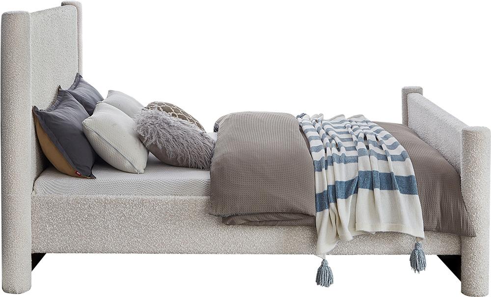 Meridian Furniture - Elias Cream Boucle Fabric Queen Bed - B1299Cream-Q veiw 5
