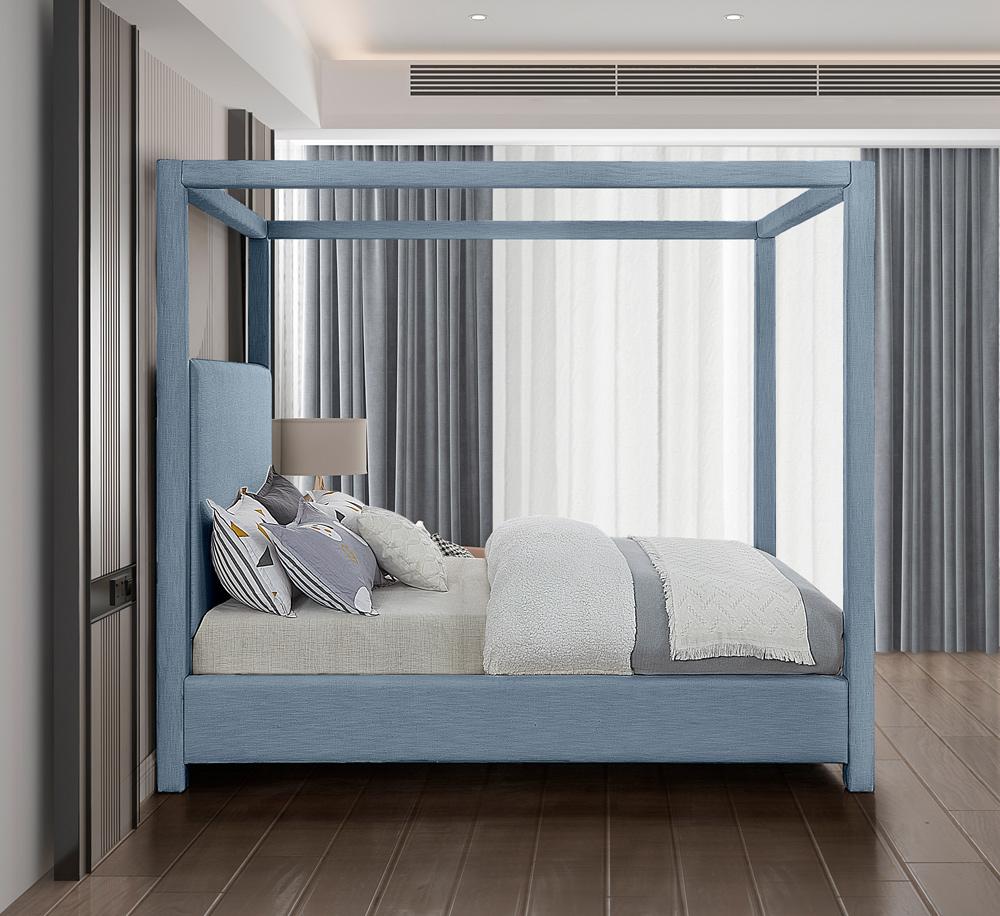 Meridian Furniture - Emerson Sky Blue Queen Bed - EmersonSkyBlu-Q veiw 5