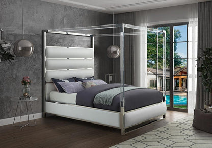 Meridian Furniture - Encore White Vegan Leather Queen Bed - EncoreWhite-Q veiw 2