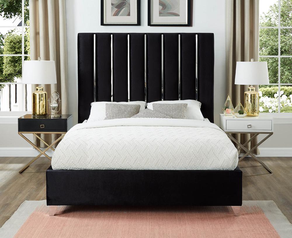 Meridian Furniture - Enzo Black Velvet Queen Bed - EnzoBlack-Q veiw 4
