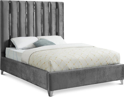 Meridian Furniture - Enzo Grey Velvet King Bed - EnzoGrey-K veiw 1