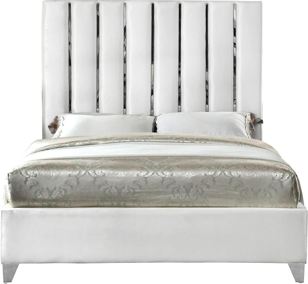 Meridian Furniture - Enzo White Velvet Queen Bed - EnzoWhite-Q veiw 3