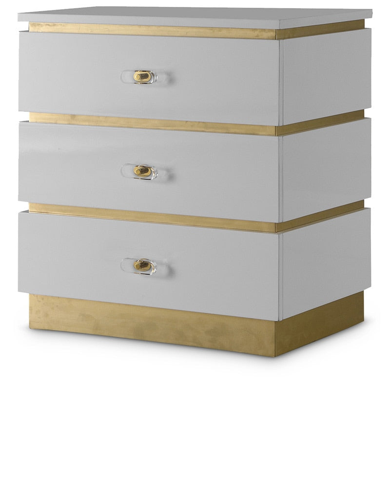 Meridian Furniture - Esme Side Table - 825 veiw 1