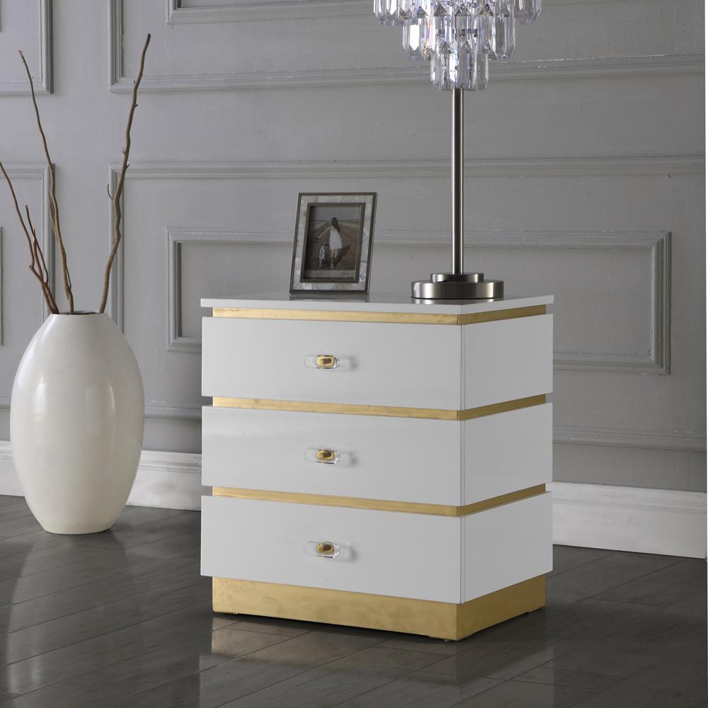 Meridian Furniture - Esme Side Table - 825 veiw 3