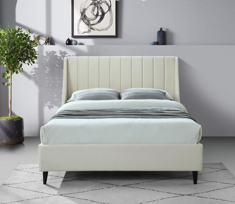 Meridian Furniture - Eva Cream Velvet Queen Bed - EvaCream-Q veiw 4