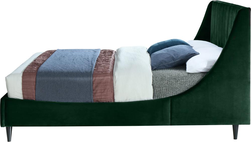 Meridian Furniture - Eva Green Velvet Queen Bed - EvaGreen-Q veiw 5