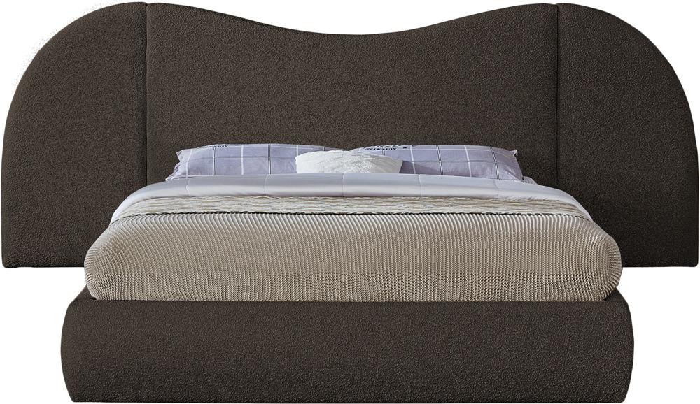 Meridian Furniture - Everest Brown Boucle Fabric Queen Bed - B1246Brown-Q veiw 3
