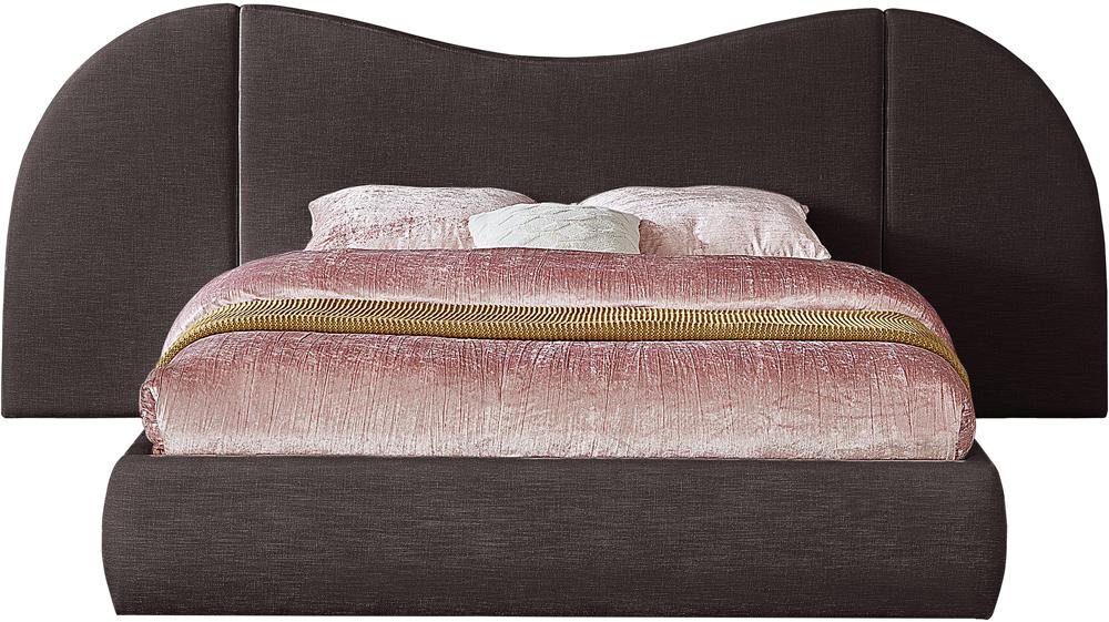 Meridian Furniture - Everest Brown Linen Textured Fabric King Bed - B1247Brown-K veiw 3