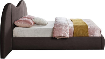 Meridian Furniture - Everest Brown Linen Textured Fabric King Bed - B1247Brown-K veiw 5