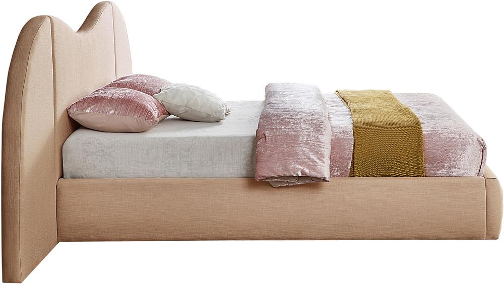Meridian Furniture - Everest Tan Linen Textured Fabric King Bed - B1247Tan-K veiw 5