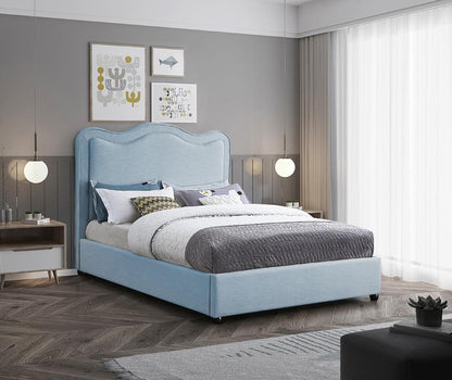 Meridian Furniture - Felix Light Blue Linen Textured Fabric King Bed - FelixSkyBlu-K veiw 2