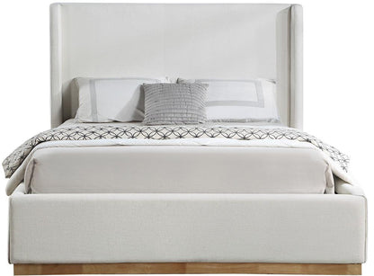 Meridian Furniture - Flynn Cream Linen Textured Fabric Queen Bed - FlynnCream-Q veiw 3
